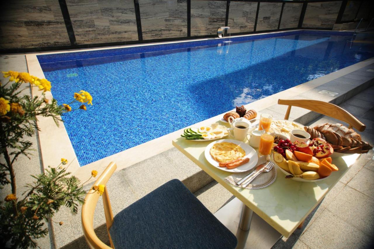 Chveni Ezo Boutique Hotel Kobuleti Luaran gambar