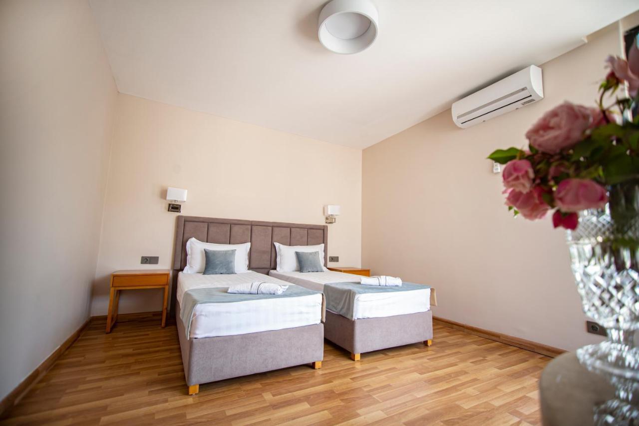 Chveni Ezo Boutique Hotel Kobuleti Luaran gambar