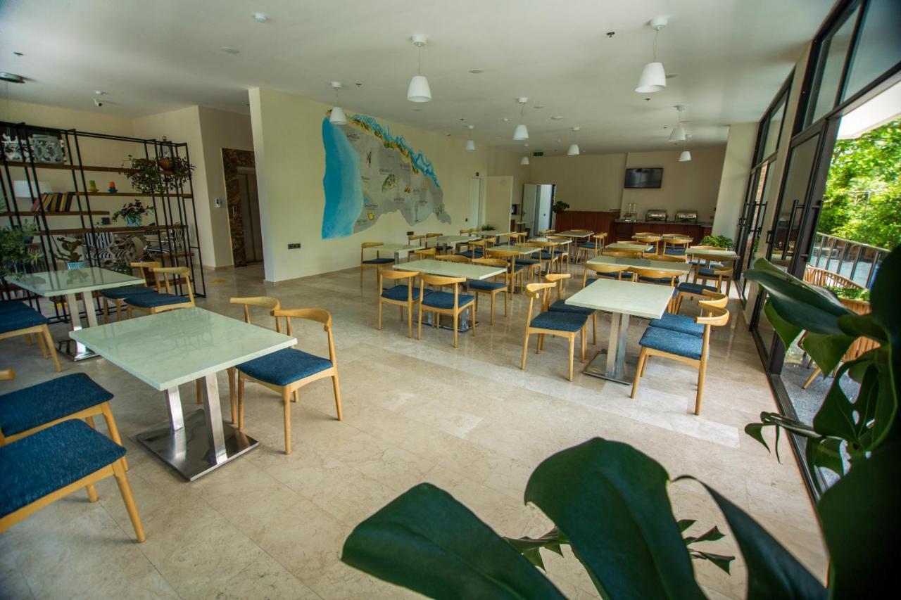 Chveni Ezo Boutique Hotel Kobuleti Luaran gambar