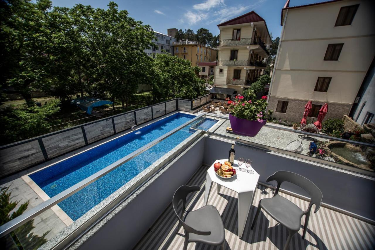 Chveni Ezo Boutique Hotel Kobuleti Luaran gambar